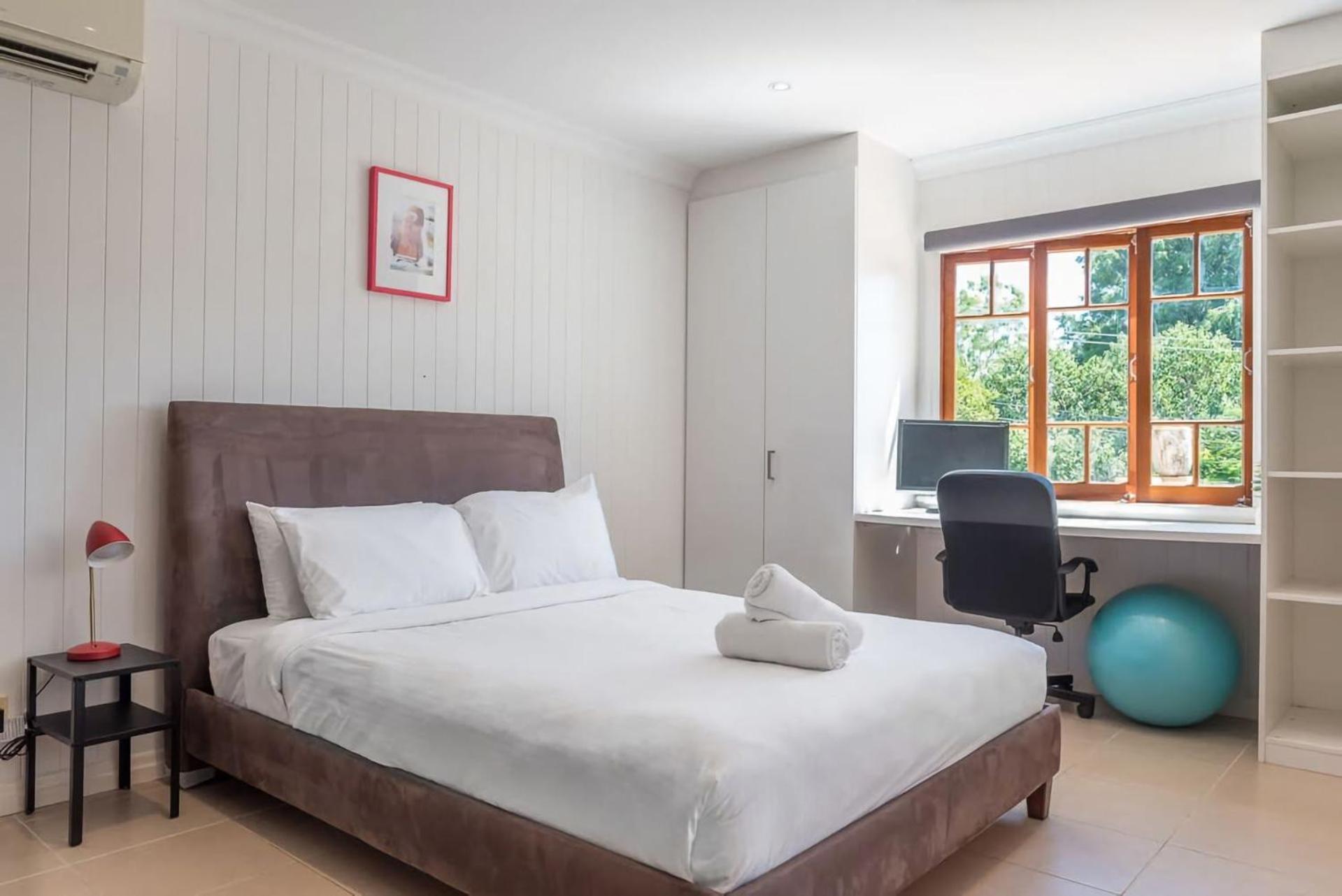 Holiday home Homely Hideaway Bardon